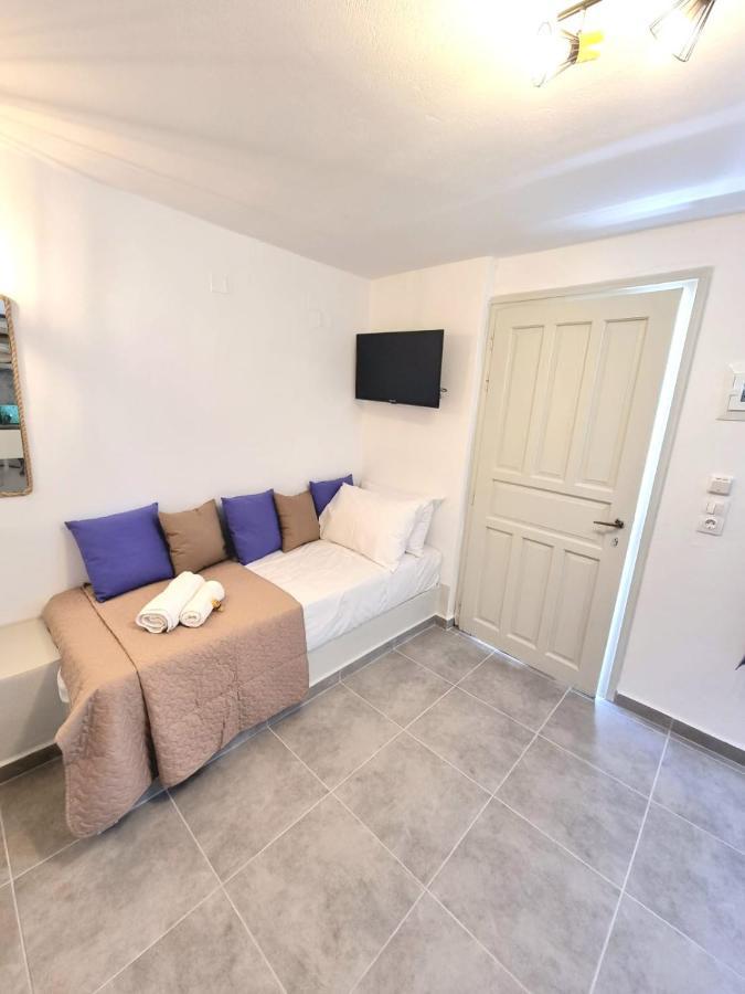 Joannes Vacation Rooms Adamantas  ภายนอก รูปภาพ