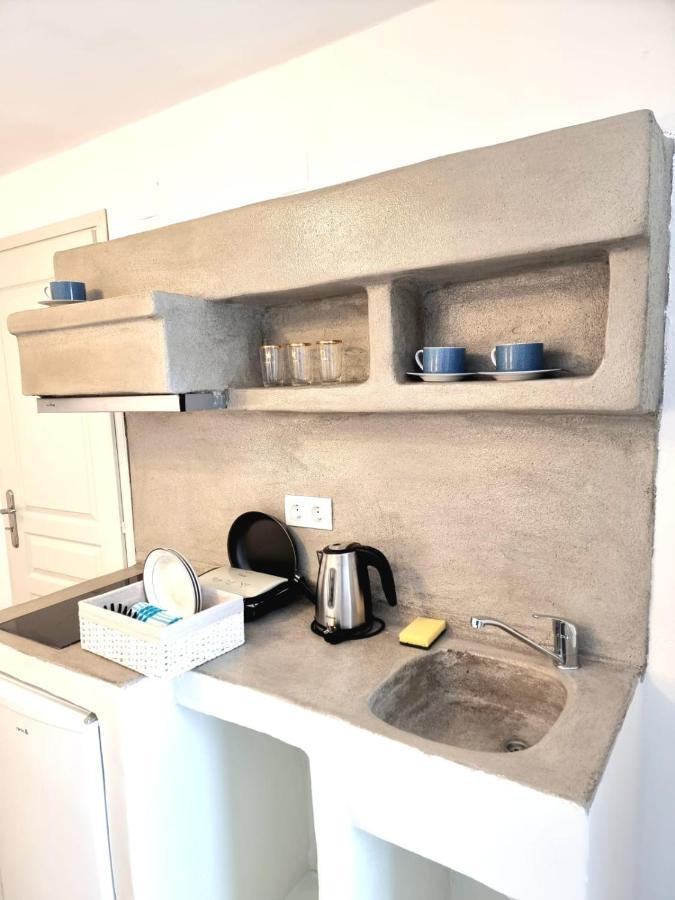 Joannes Vacation Rooms Adamantas  ภายนอก รูปภาพ
