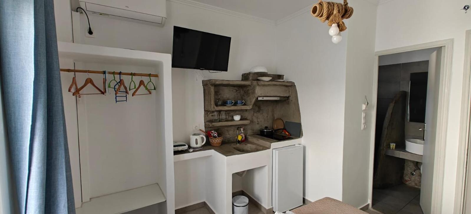 Joannes Vacation Rooms Adamantas  ภายนอก รูปภาพ