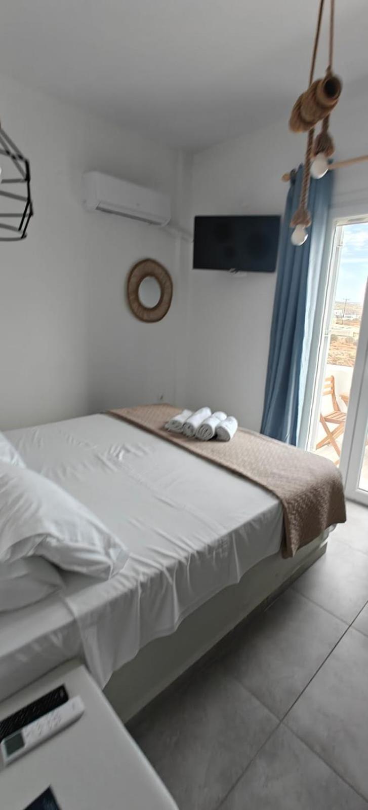 Joannes Vacation Rooms Adamantas  ภายนอก รูปภาพ