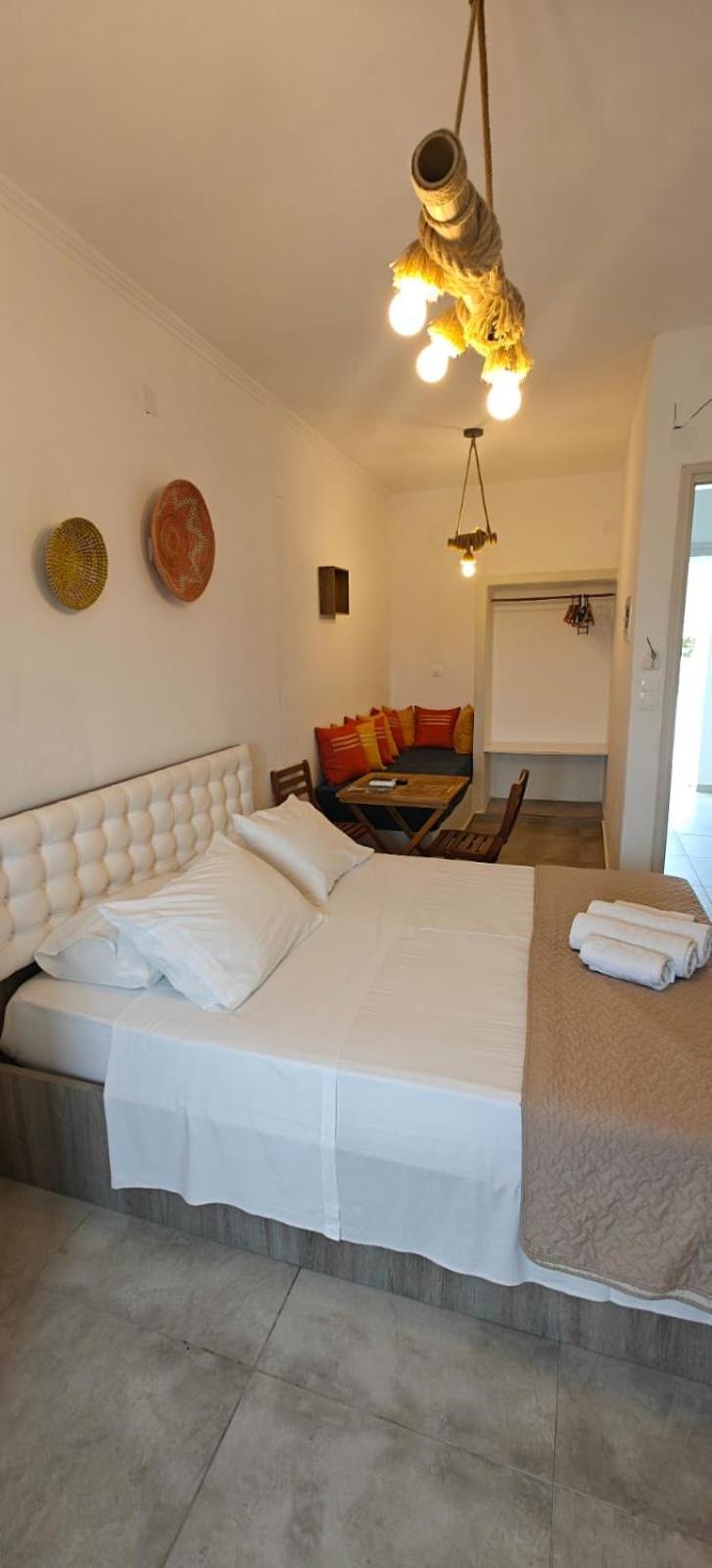 Joannes Vacation Rooms Adamantas  ภายนอก รูปภาพ